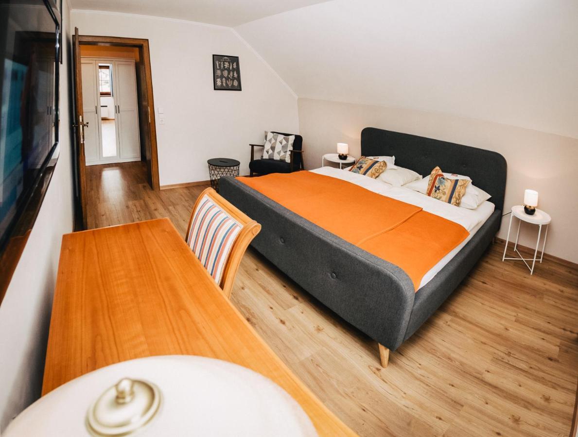 Landhotel Neugebauer Löllinggraben Esterno foto